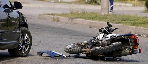 motorcycle crashes cause severe injuries